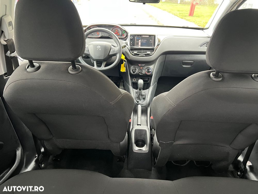 Peugeot 208 95 VTI Active - 10