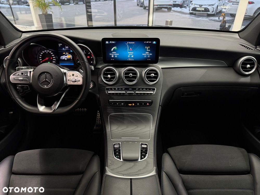 Mercedes-Benz GLC - 14