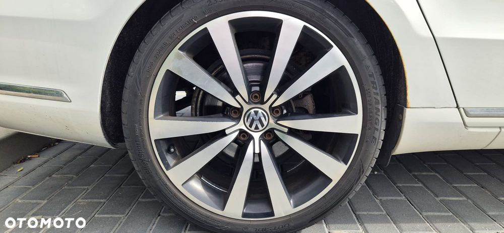 Volkswagen Passat 2.0 TDI Comfortline DSG - 19