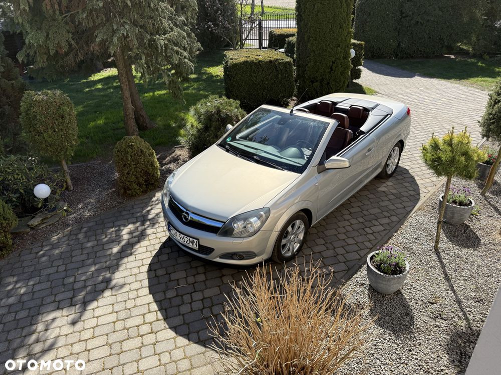 Opel Astra - 1