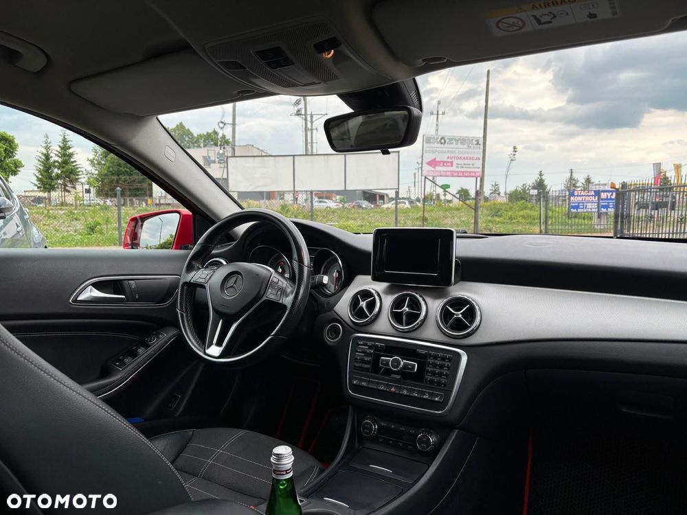Mercedes-Benz GLA 250 4-Matic - 7