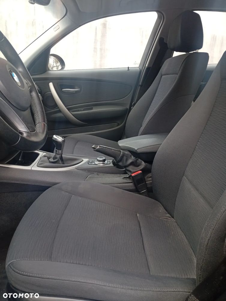 BMW Seria 1 116d DPF Edition Sport - 22