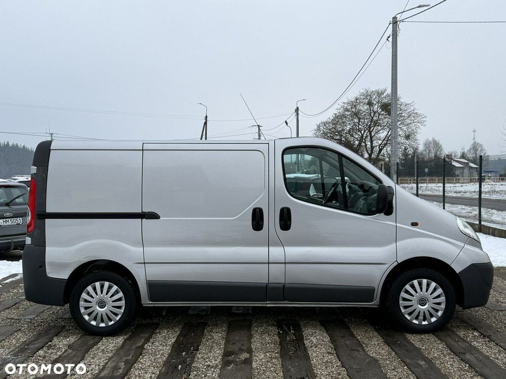 Opel Vivaro - 13