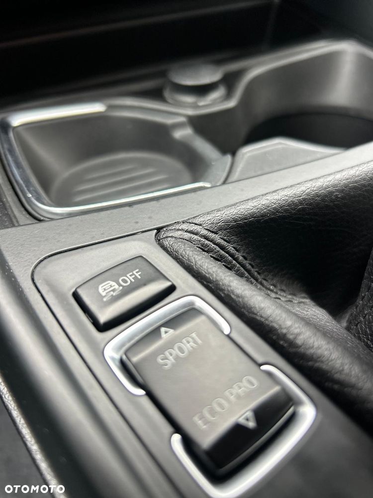 BMW Seria 1 116d - 8