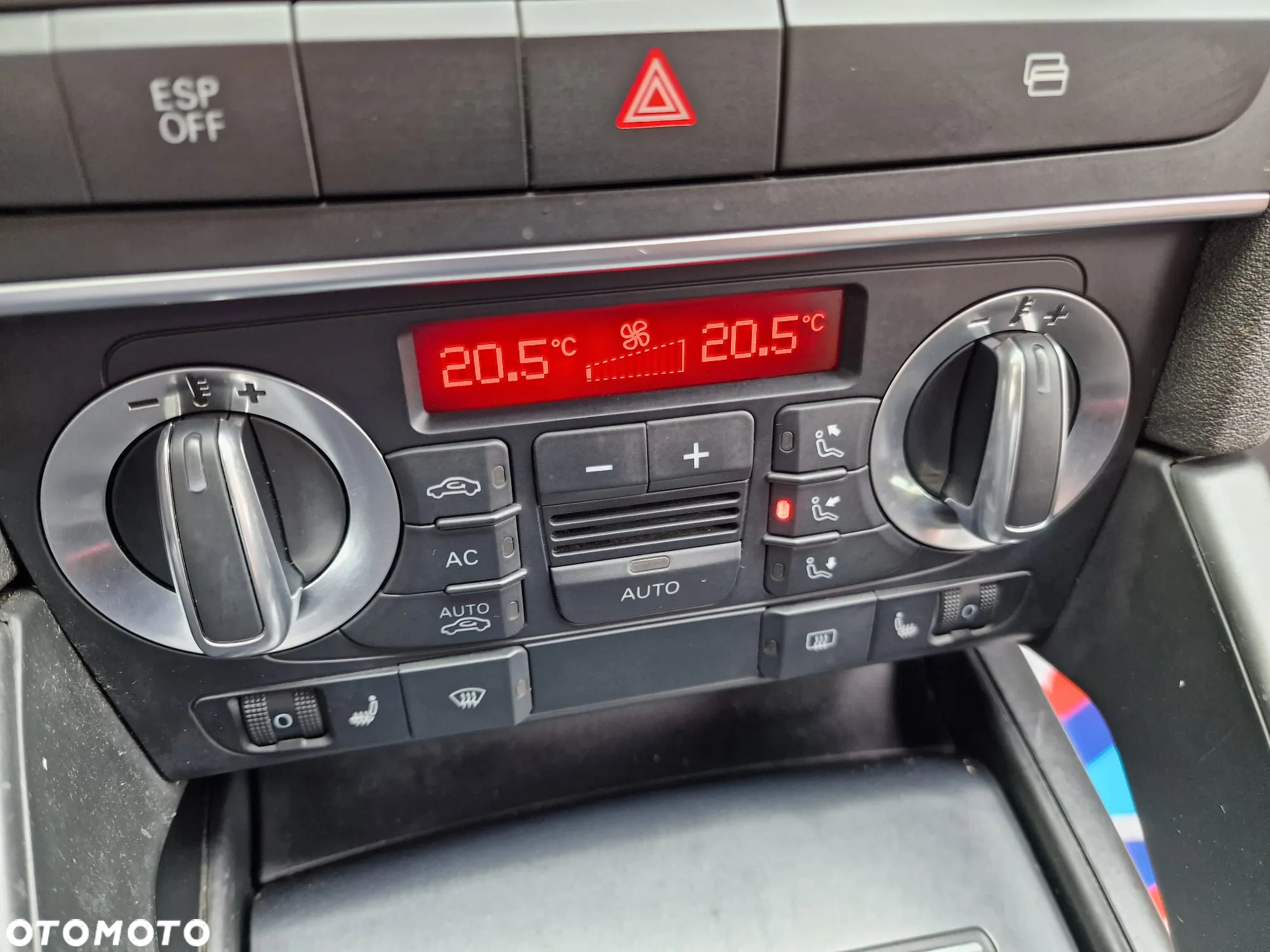 Audi A3 1.6 Sportback Attraction - 21