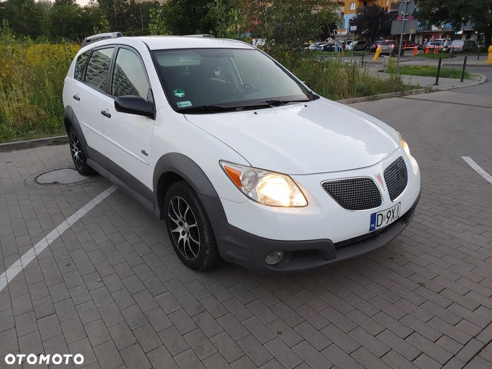 Pontiac Vibe - 25