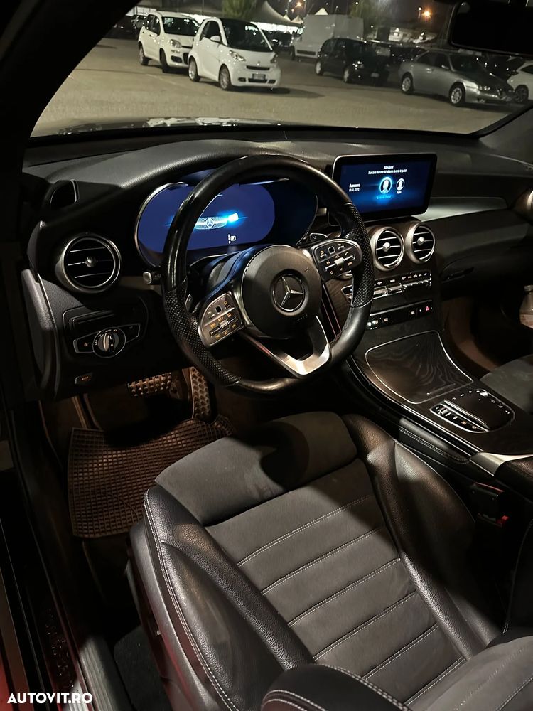 Mercedes-Benz GLC Coupe ver-220-d-4matic-9g--tronic-edition-amg-line - 8