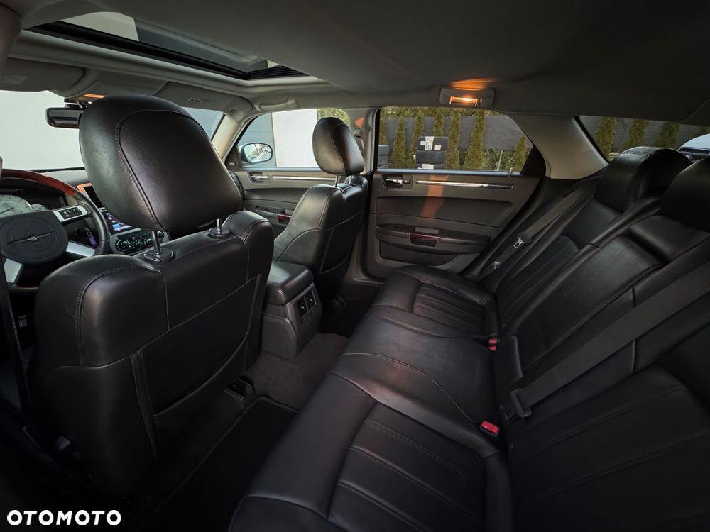 Chrysler 300C 3.0 CRD DPF Automatik - 34