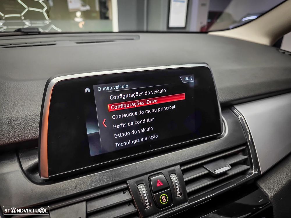 BMW 216 Gran Tourer d Aut. - 27