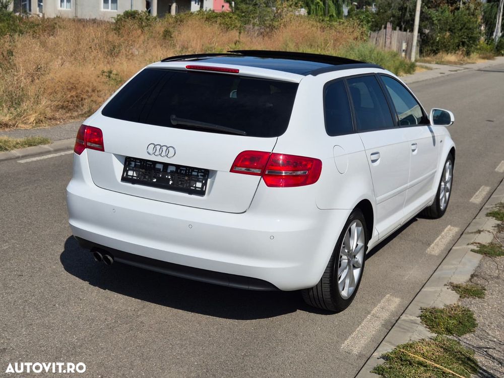 Audi A3 Sportback 1.4 TFSI S tronic S line Sportpaket (plus) - 4