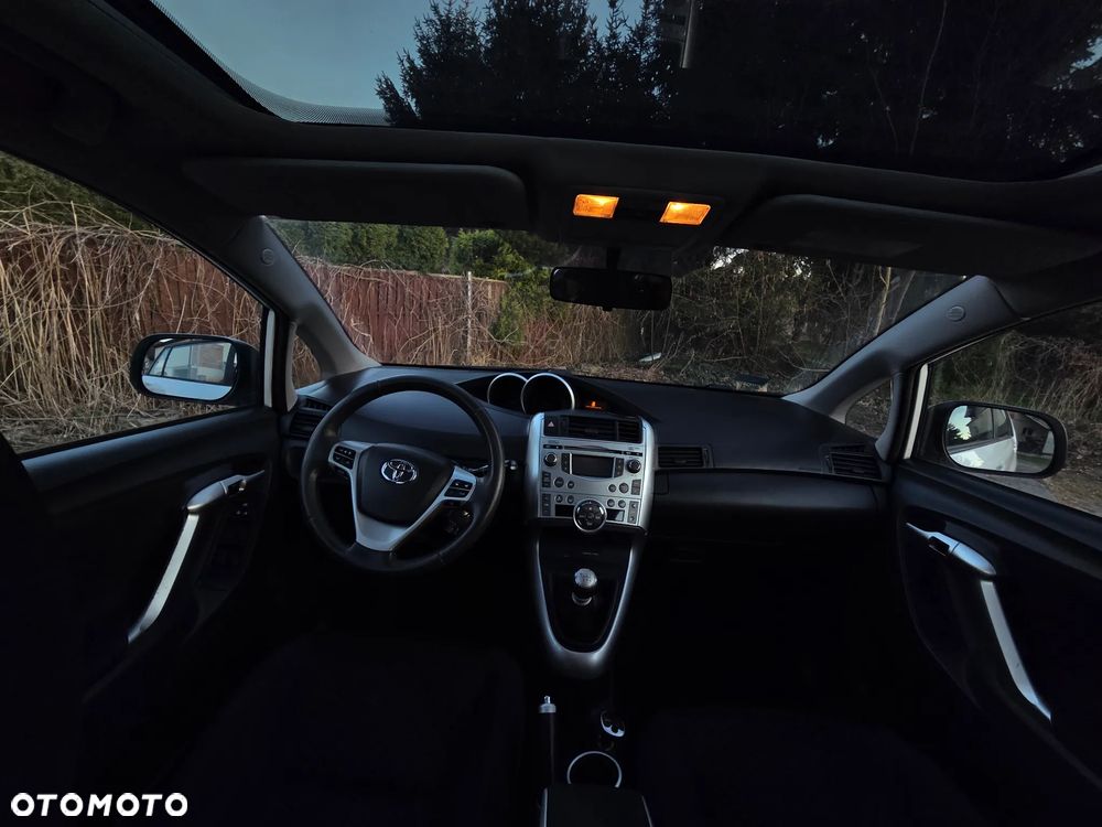 Toyota Verso 1.6 Luna - 10