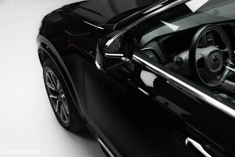 Volvo XC 90 - 8