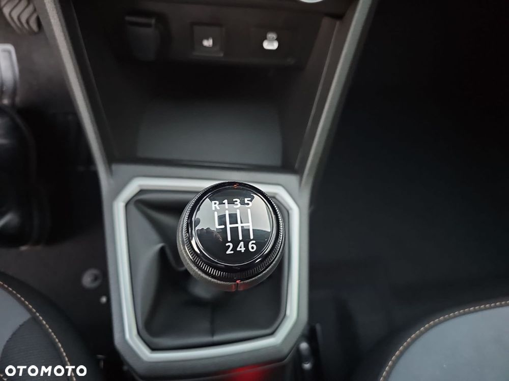 Dacia Sandero Stepway - 24