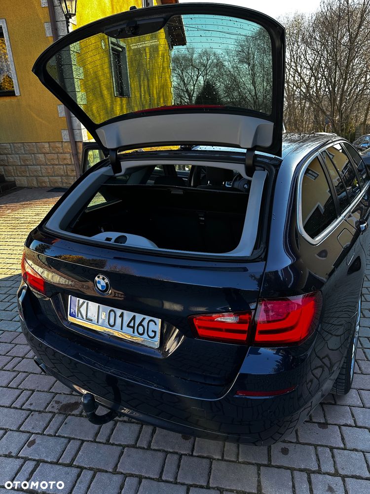 BMW Seria 5 520d - 10