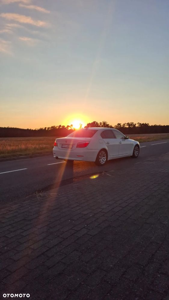BMW Seria 5 - 38