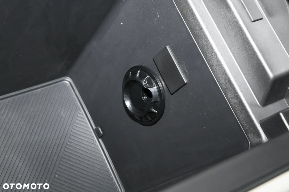 Omoda 9 1.5 Super Hybrid Exclusive AWD - 20