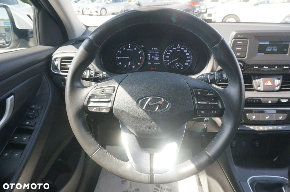 Hyundai i30 1.0 T-GDI Modern - 12
