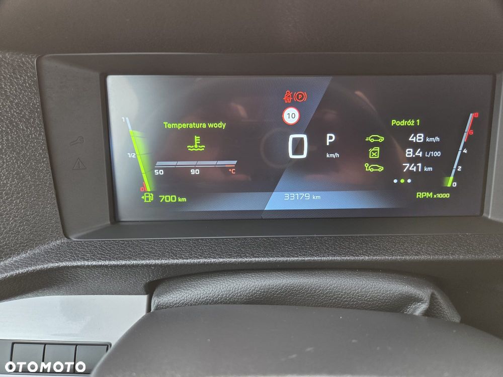 Peugeot Traveller 2.0 BlueHDi Long Business EAT8 - 24