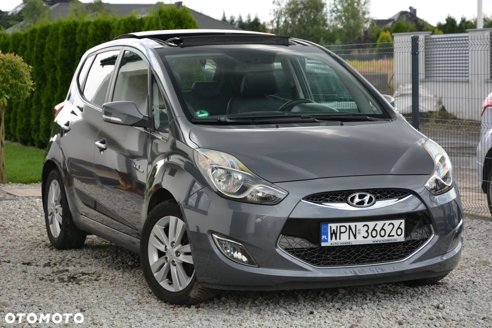 Hyundai ix20 1.4 Premium - 21
