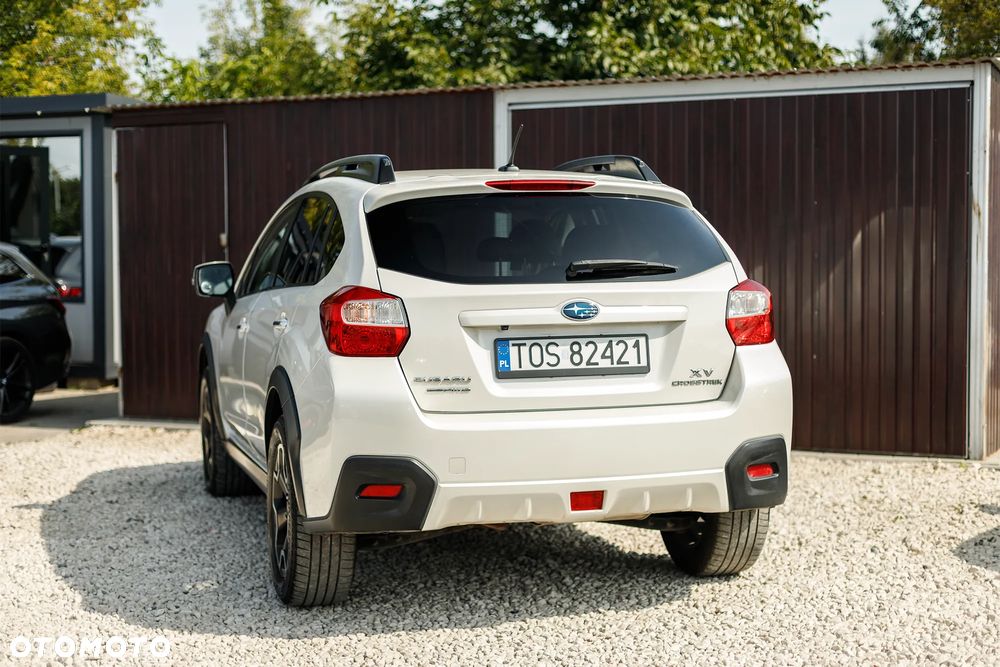 Subaru XV 2.0i Lineartronic Exclusive + - 11