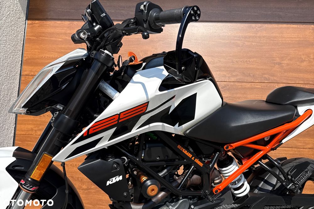 KTM Duke 125 - 20
