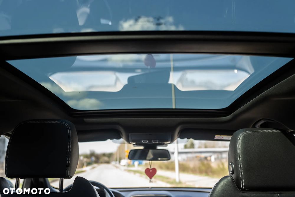 Jaguar F-Pace 2.0 i4D AWD R-Sport - 14