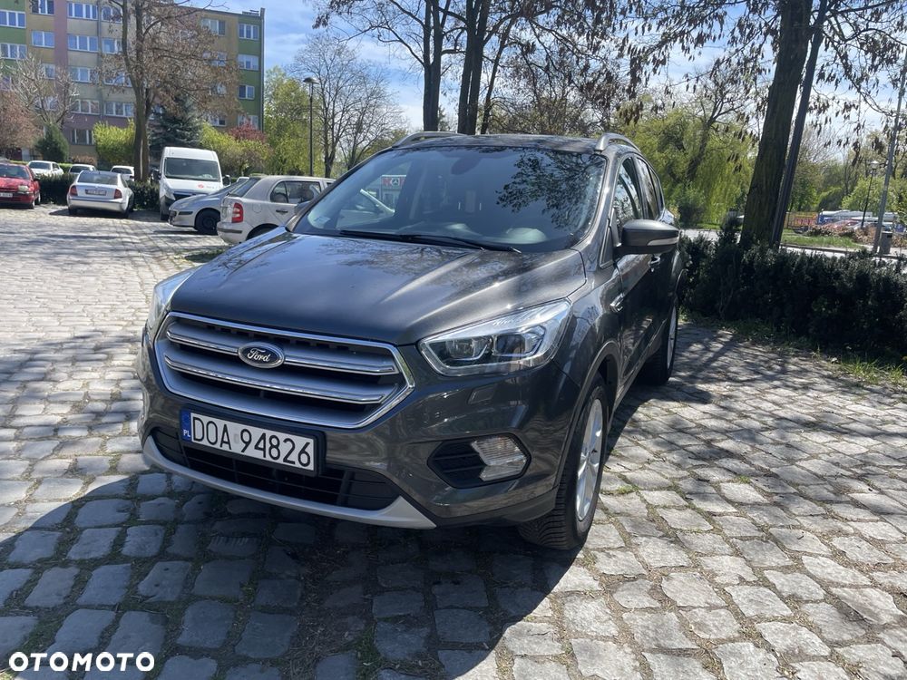Ford Kuga 1.5 TDCi FWD Titanium - 4