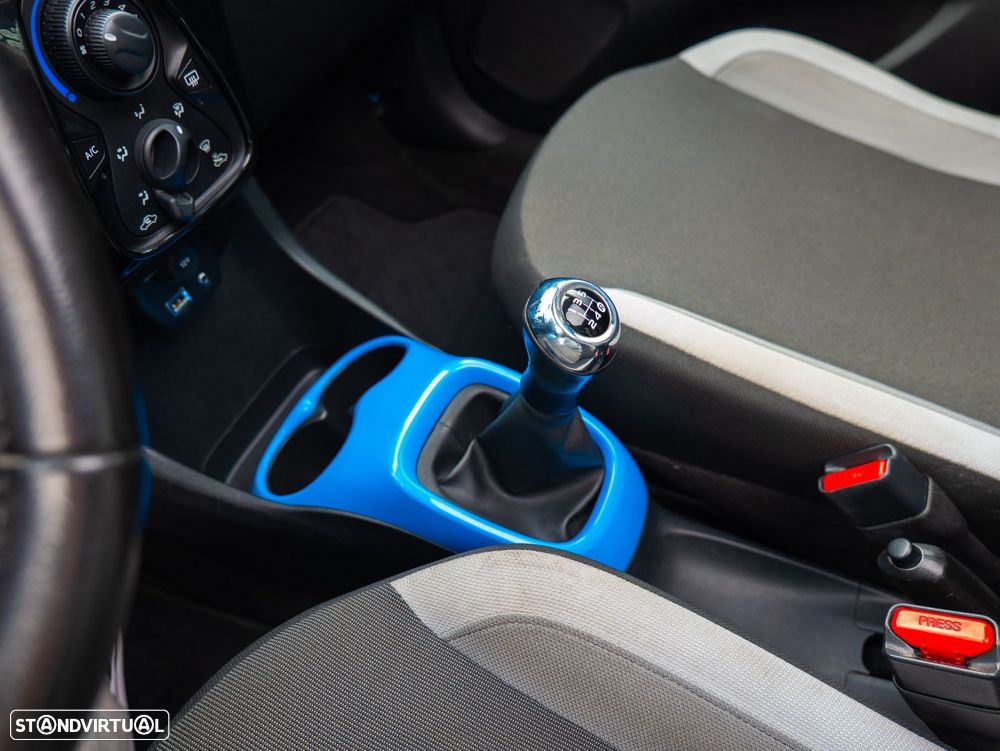 Toyota Aygo 1.0 X-Wave - 19