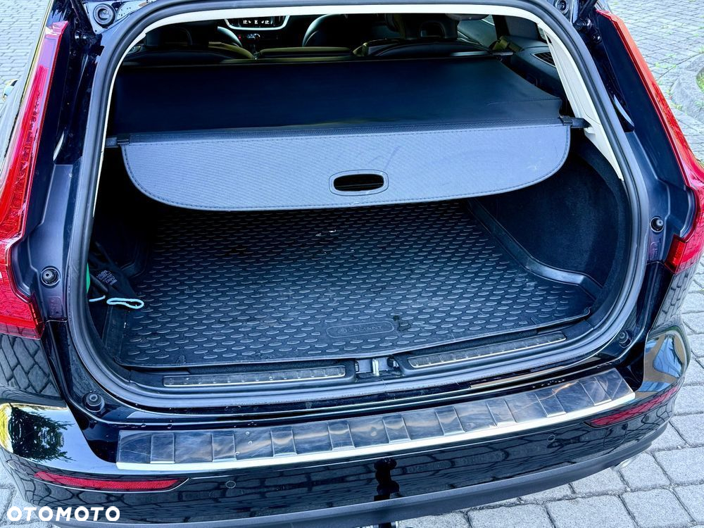 Volvo V60 D3 SCR Momentum - 30