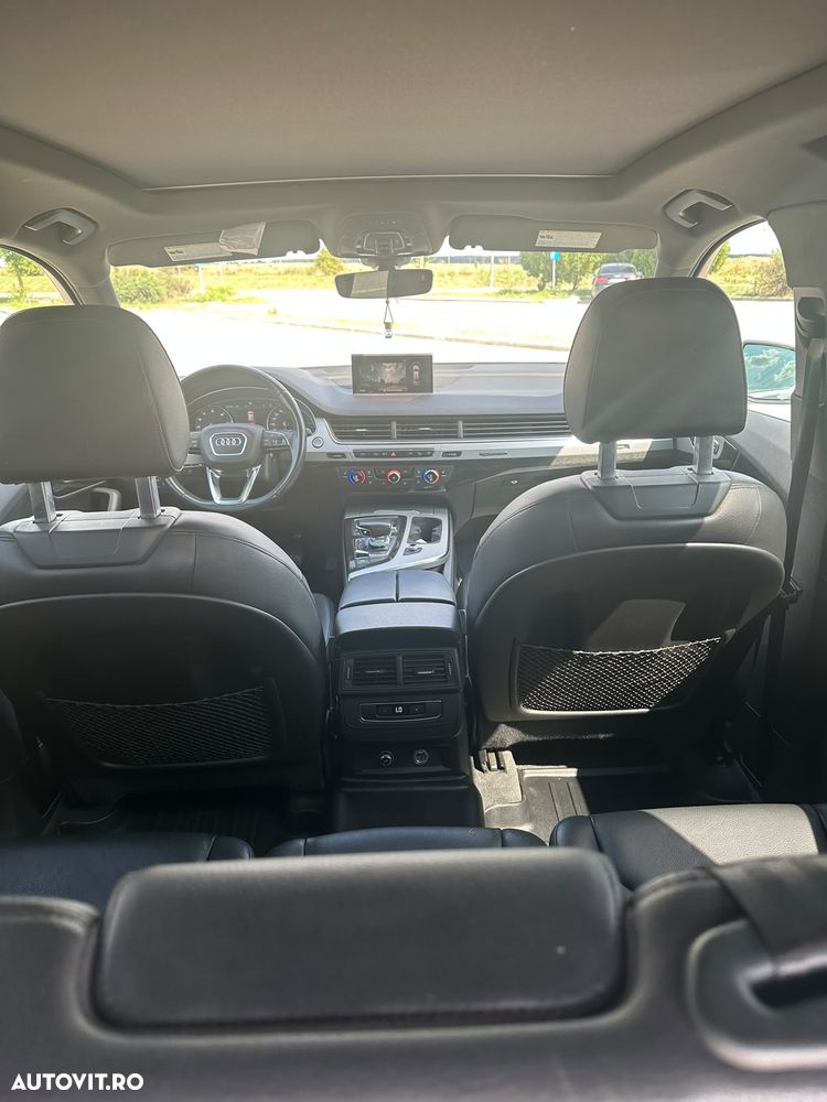 Audi Q7 - 9