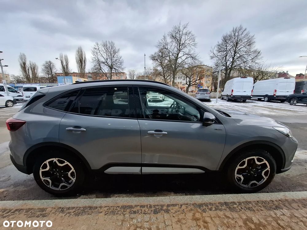 Ford Kuga - 4