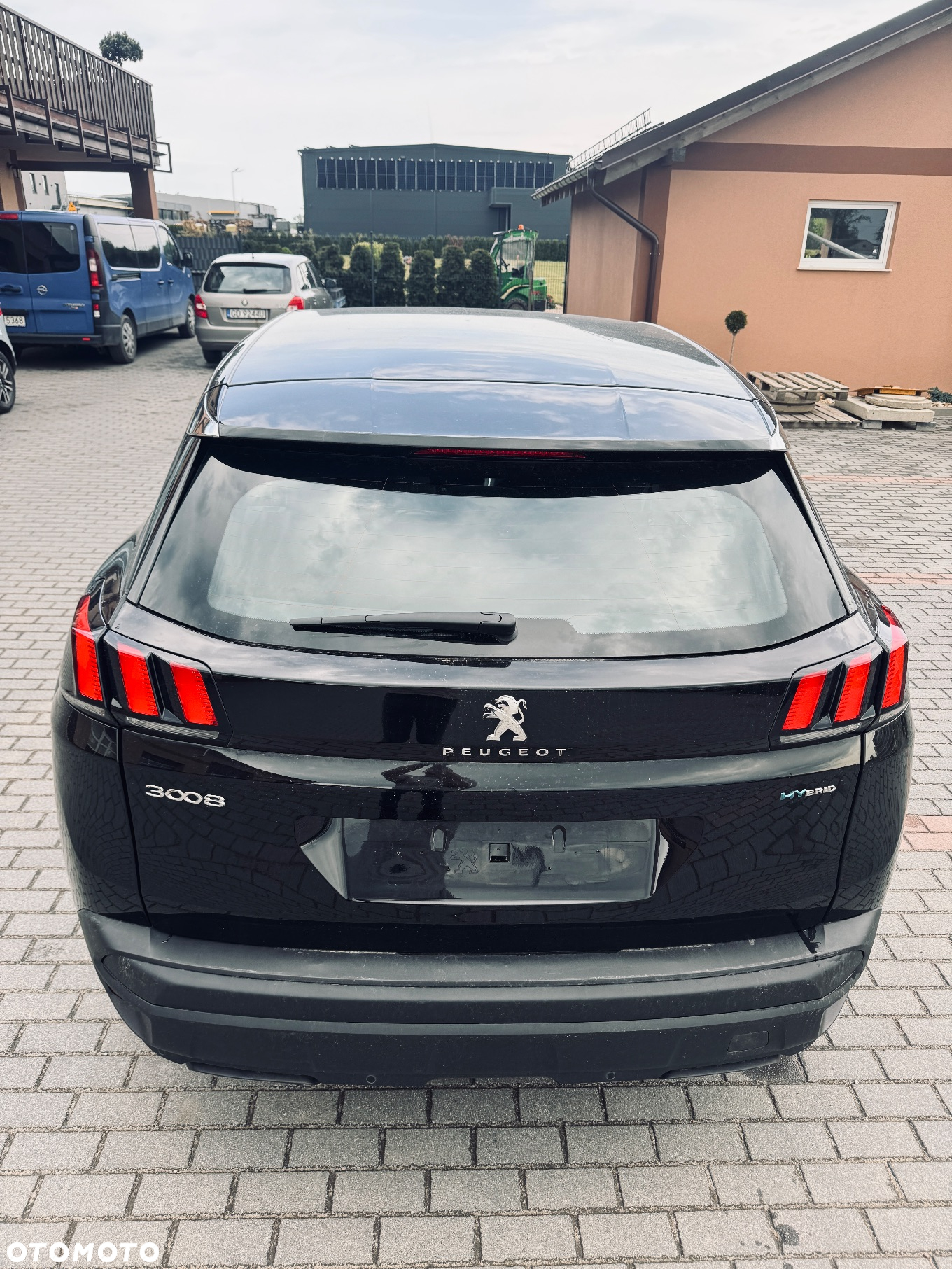 Peugeot 3008 1.6 PureTech Hybrid PHEV Allure S&S EAT8 - 8