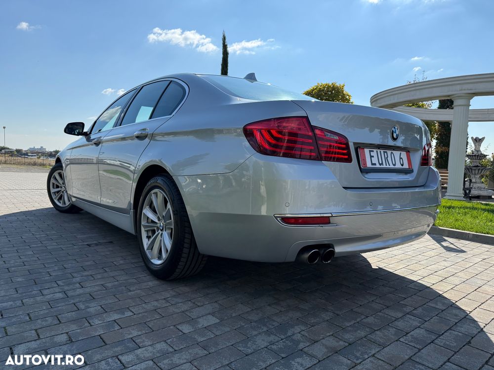BMW Seria 5 520d AT - 2