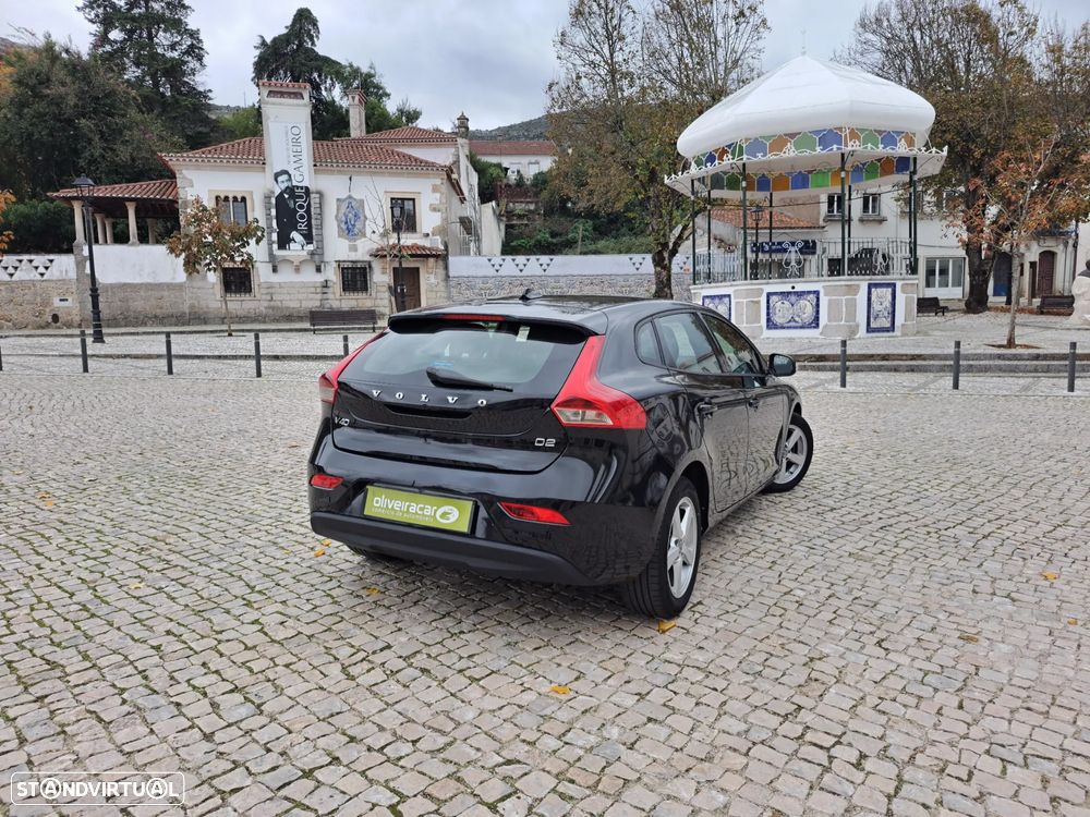 Volvo V40 D2 Kinetic - 22