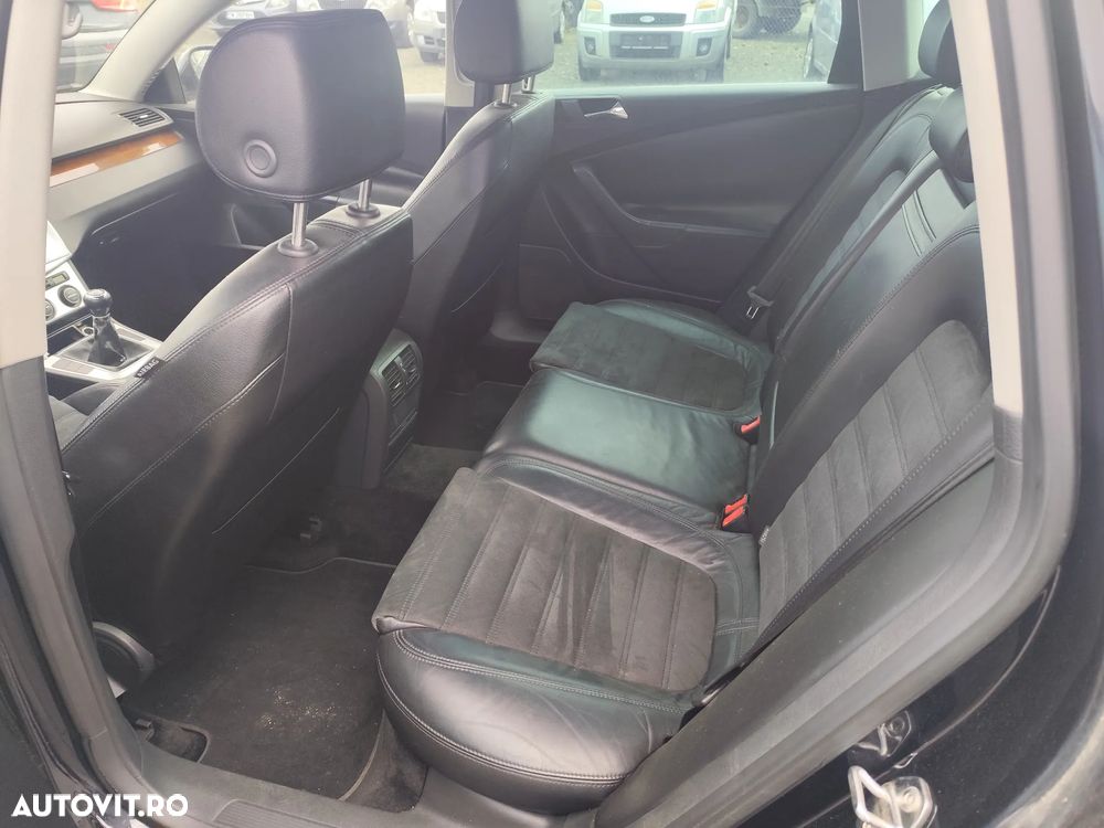 Volkswagen Passat - 3