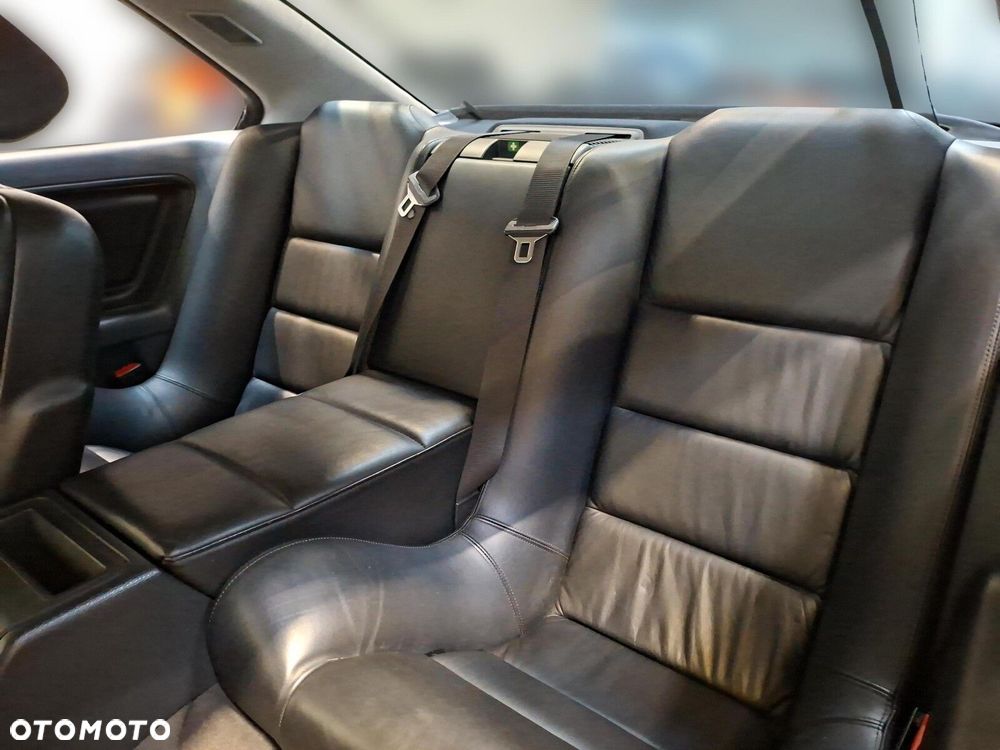BMW Seria 8 - 17