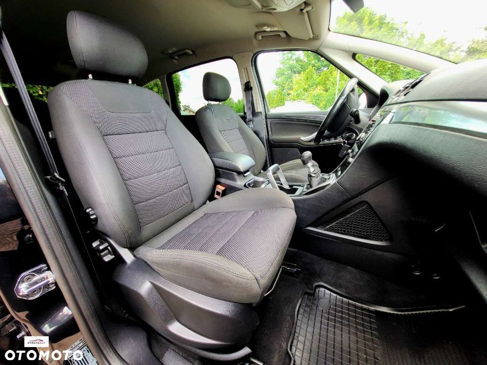 Ford S-Max - 7