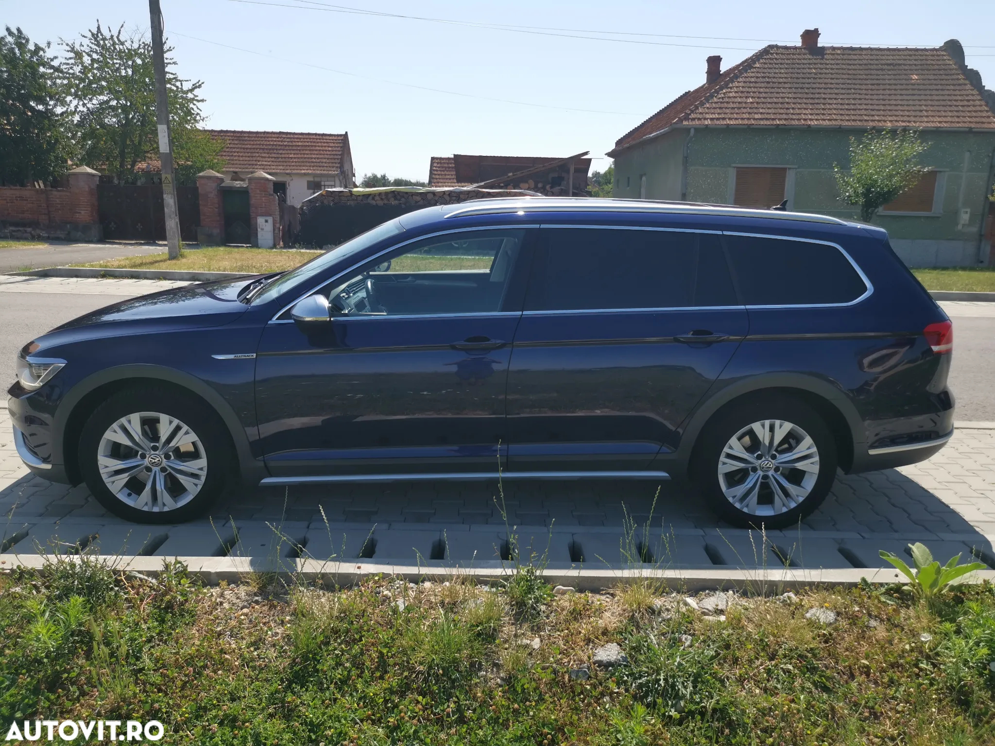 Volkswagen Passat Alltrack 2.0 TDI DSG 4Motion - 3