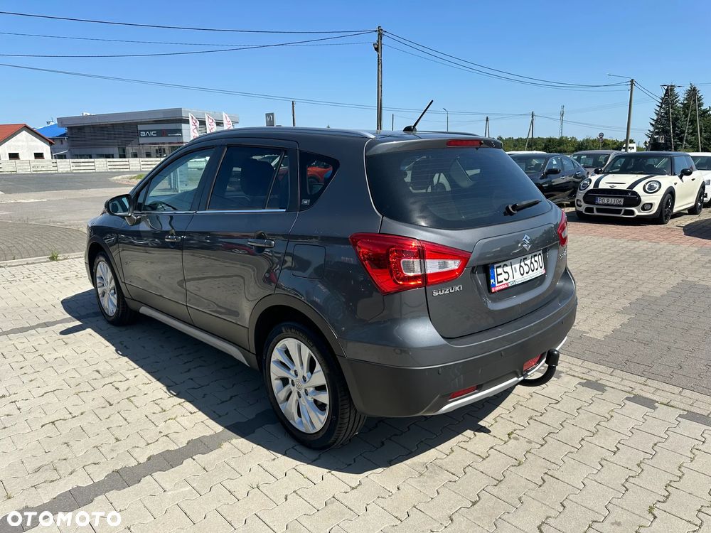 Suzuki SX4 S-Cross 1.0 T Premium - 4