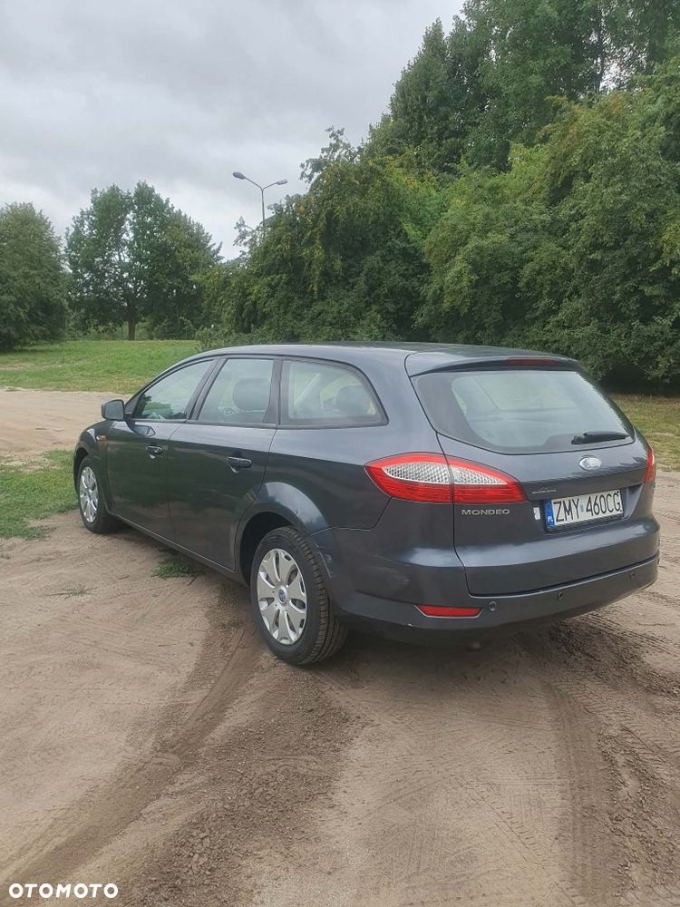 Ford Mondeo - 8