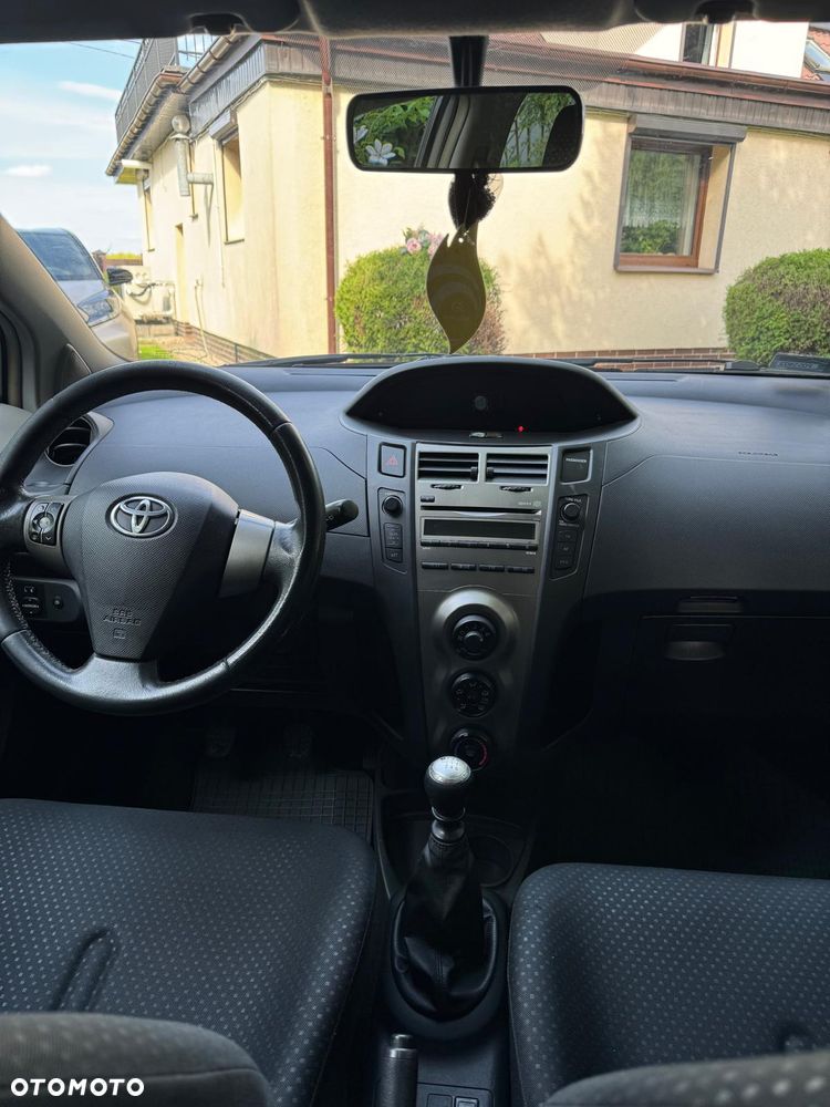 Toyota Yaris 2010