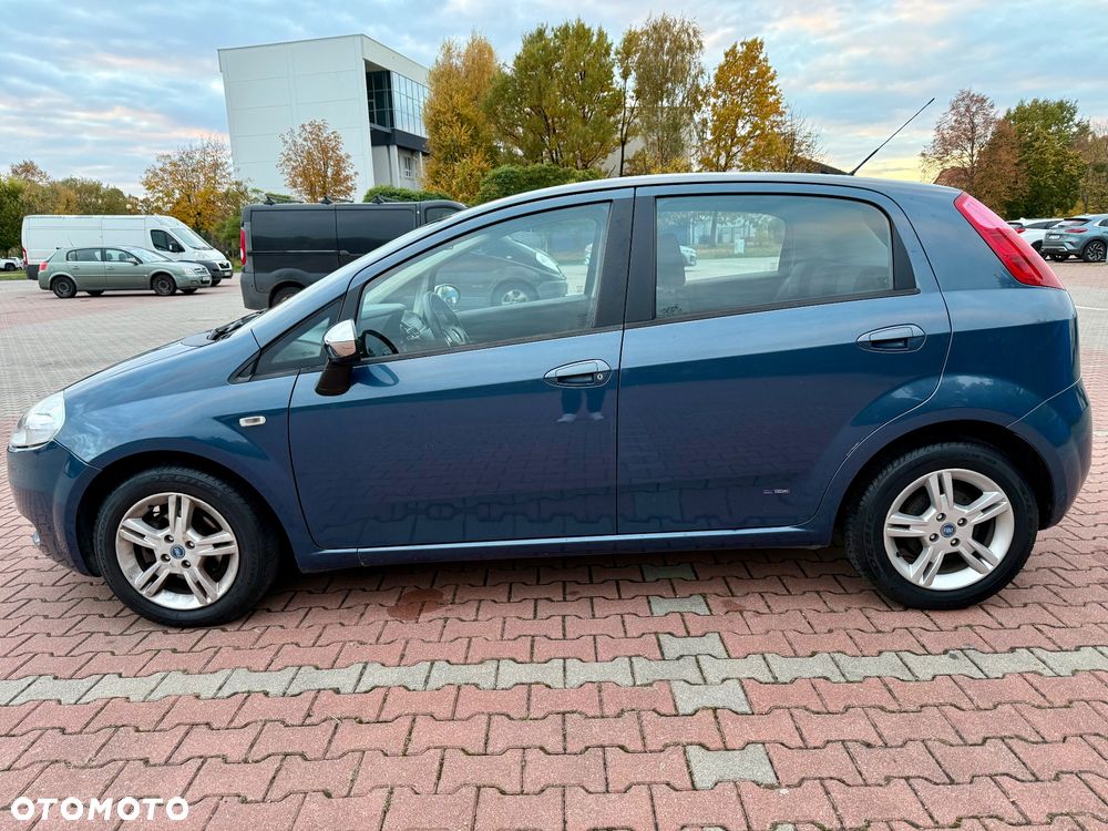 Fiat Grande Punto 1.4 8V Dualogic Dynamic - 3