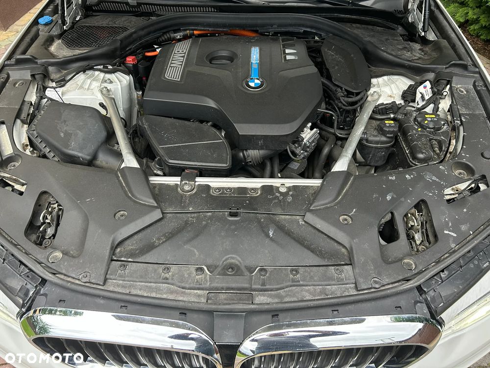 BMW Seria 5 530e iPerformance - 18
