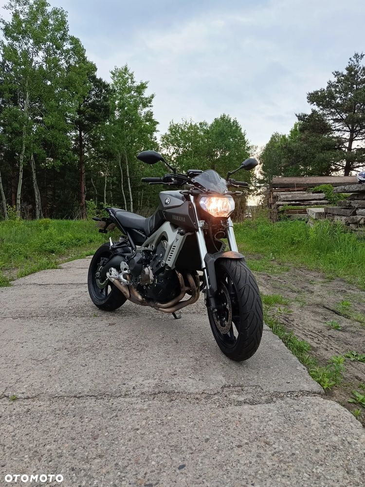 Yamaha MT - 2