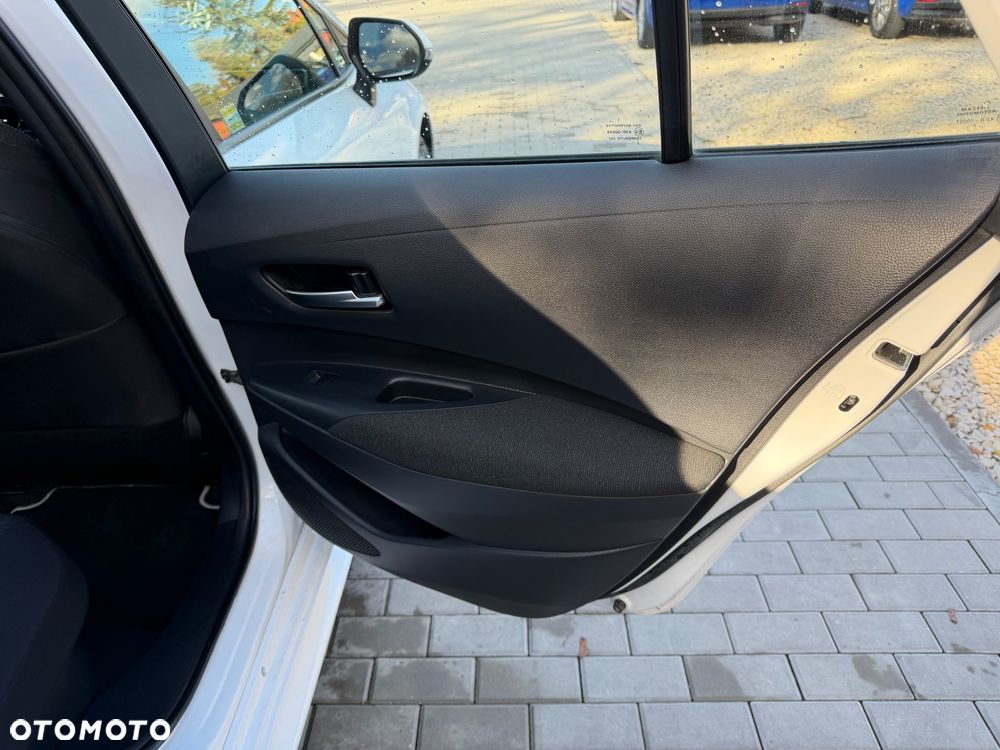 Toyota Corolla 1.8 Hybrid GPF Comfort - 27