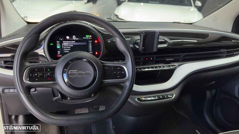 Fiat 500e 23,8kWh - 34