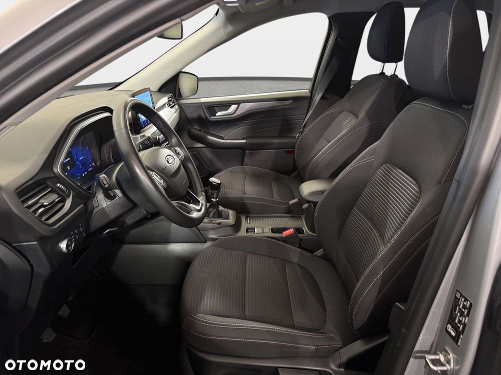 Ford Kuga - 30