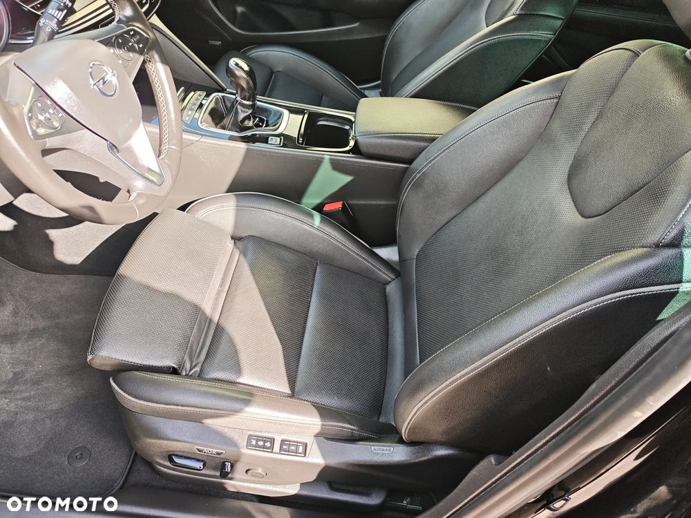 Opel Insignia 2.0 CDTI 4x4 Exclusive S&S - 19