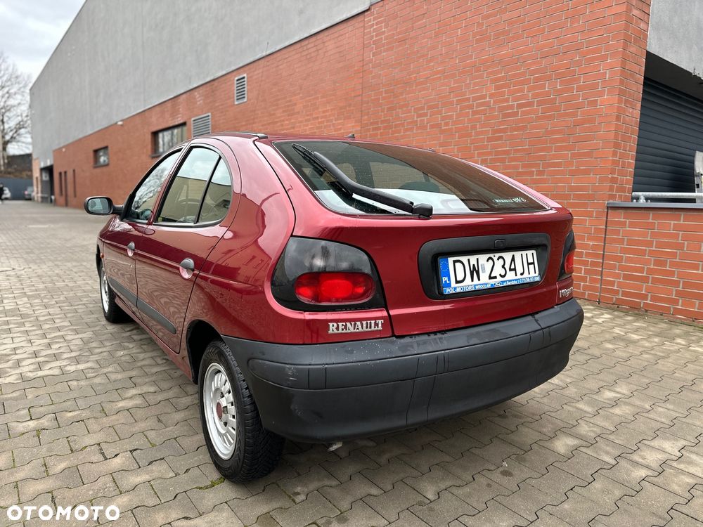 Renault Megane 1.4 RL Eco - 3