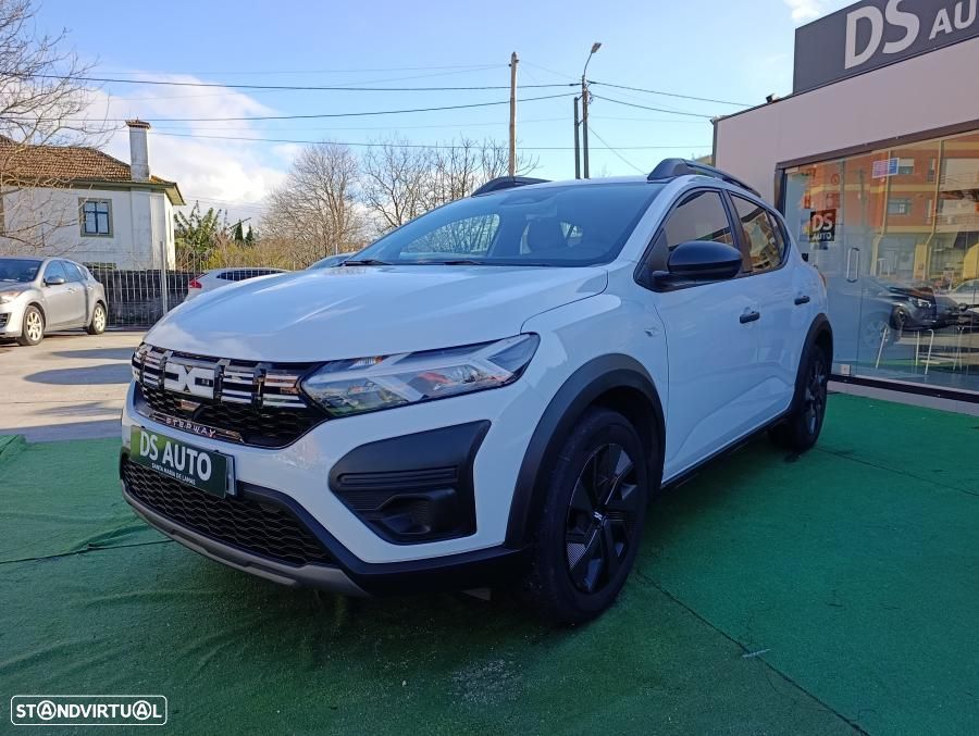 Dacia Sandero 1.0 ECO-G Essential Bi-Fuel - 2